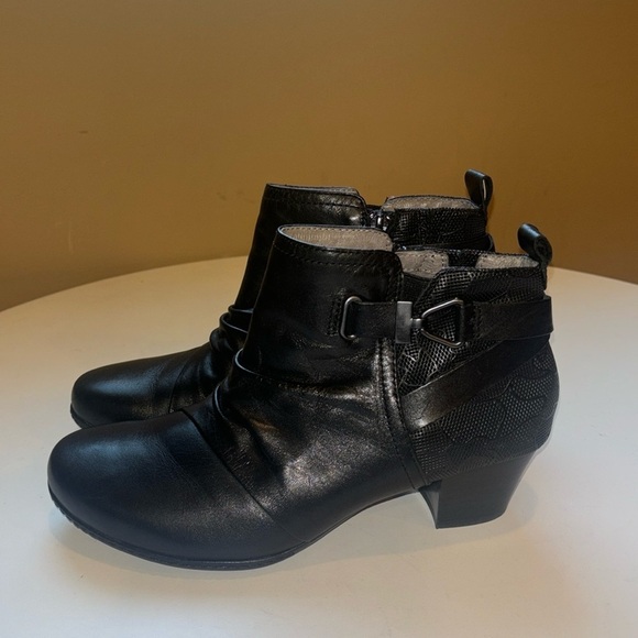 Ladies EARTH BOOTIES - Picture 4 of 8